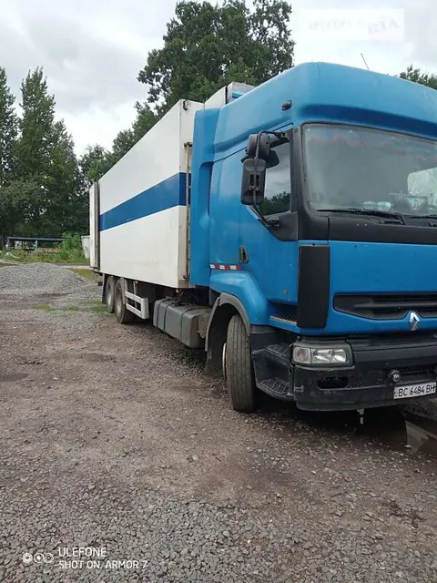 Renault Premium
