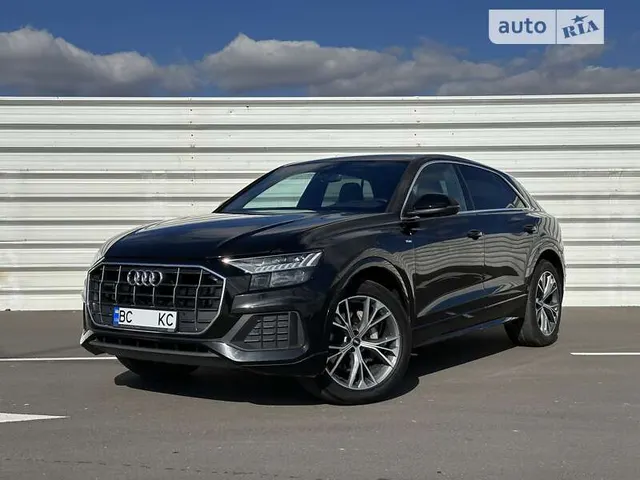 Audi Q8