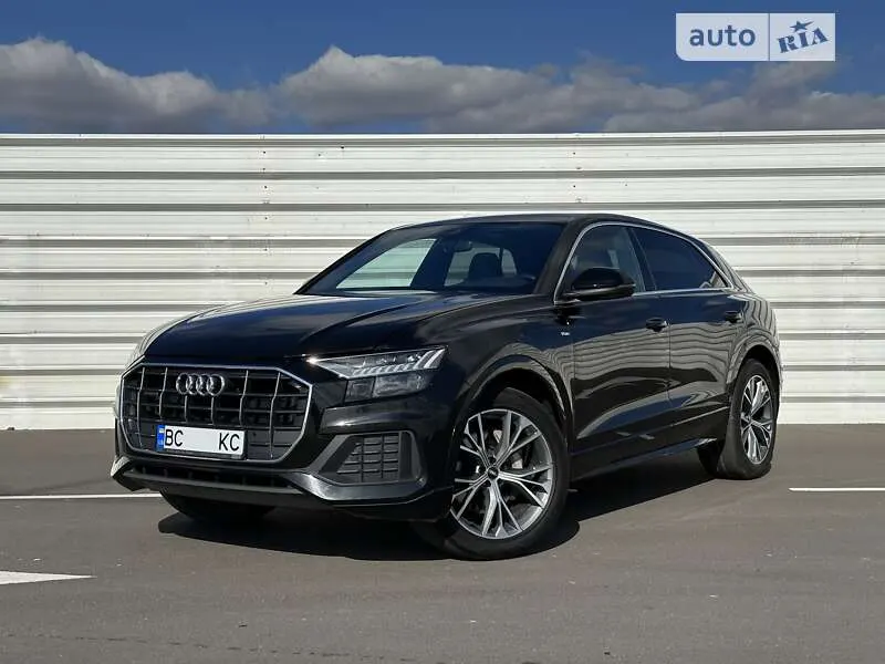 Audi Q8