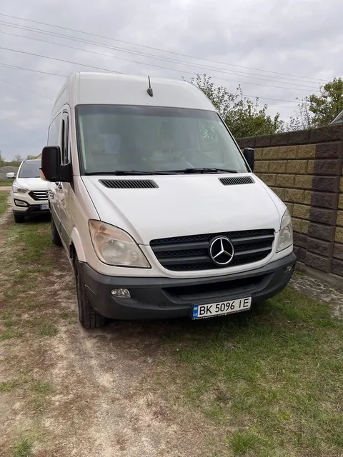Mercedes-Benz Sprinter 213