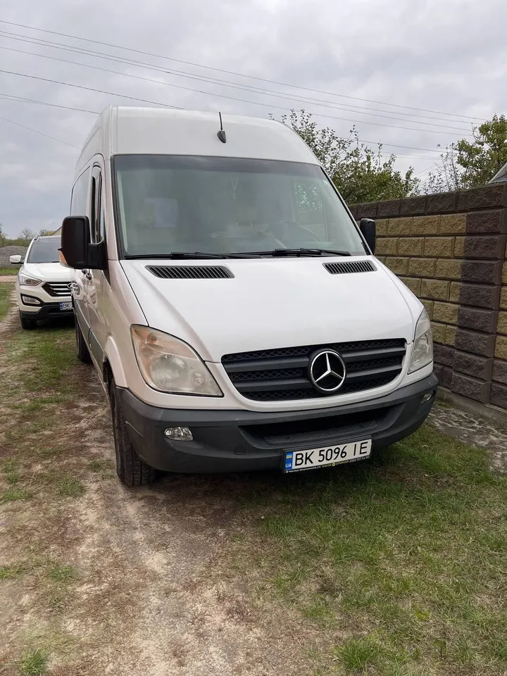 Mercedes-Benz Sprinter 213