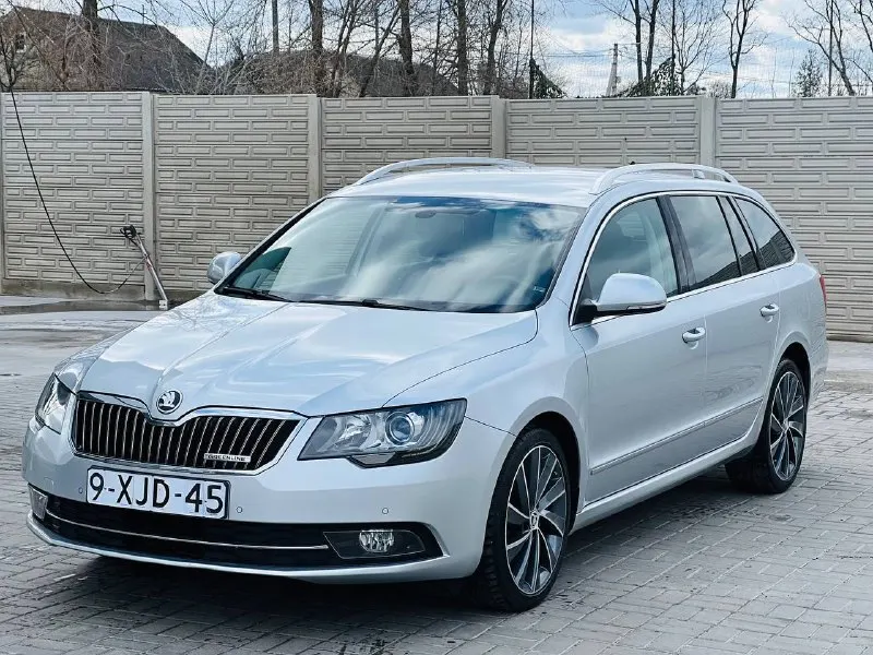 Skoda superb