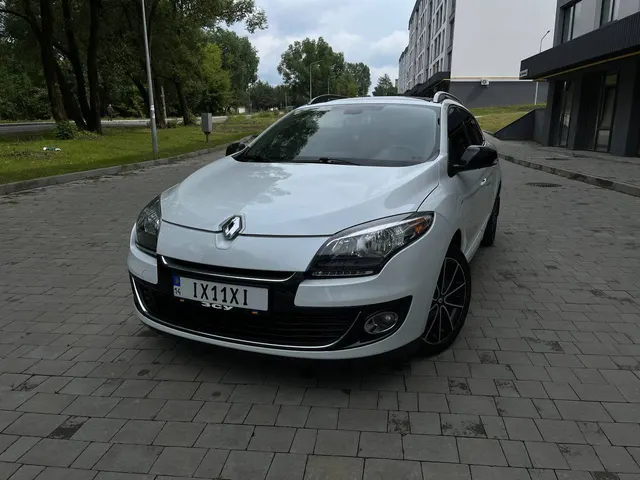 Renault Megane BOSE