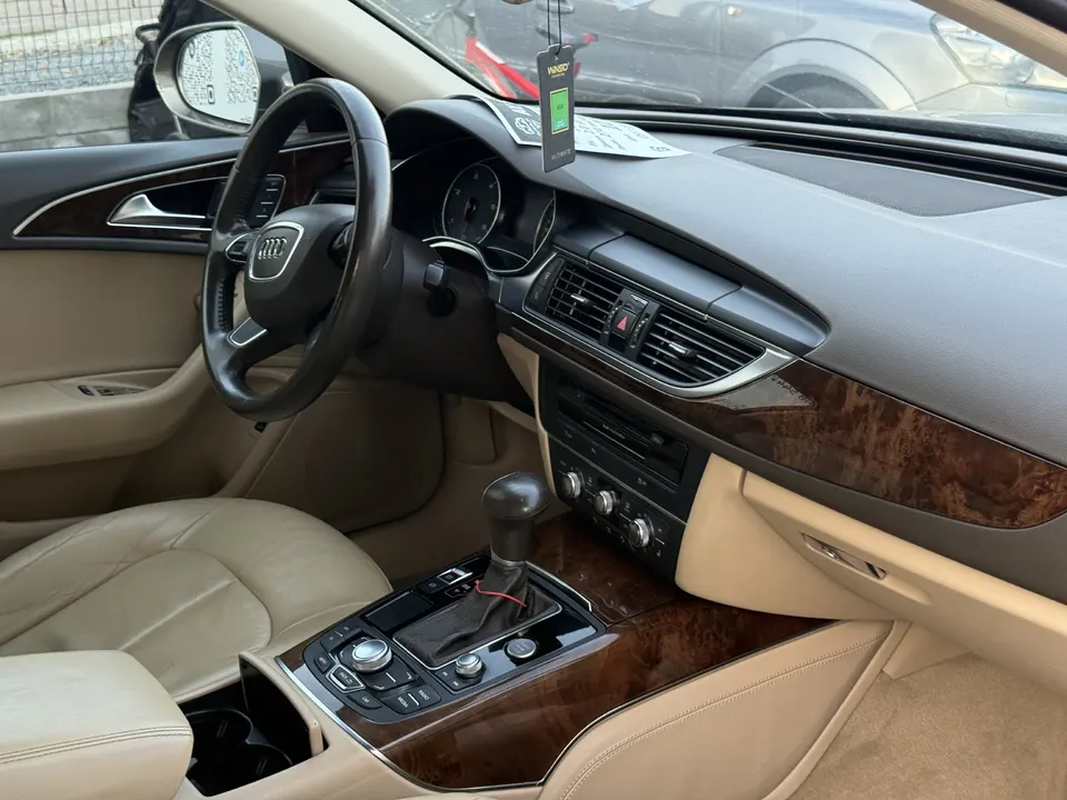 Audi A6 — фото 5