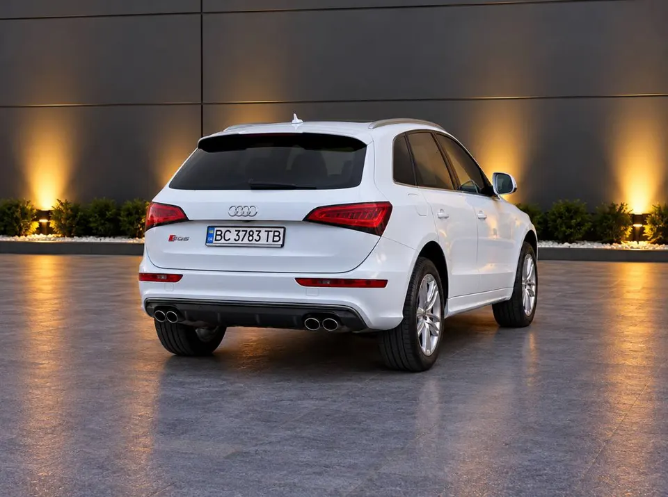 Audi SQ5 — фото 4