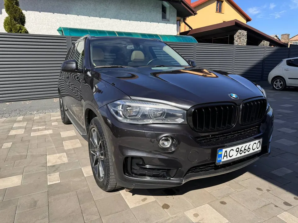 BMW X5 xDrive