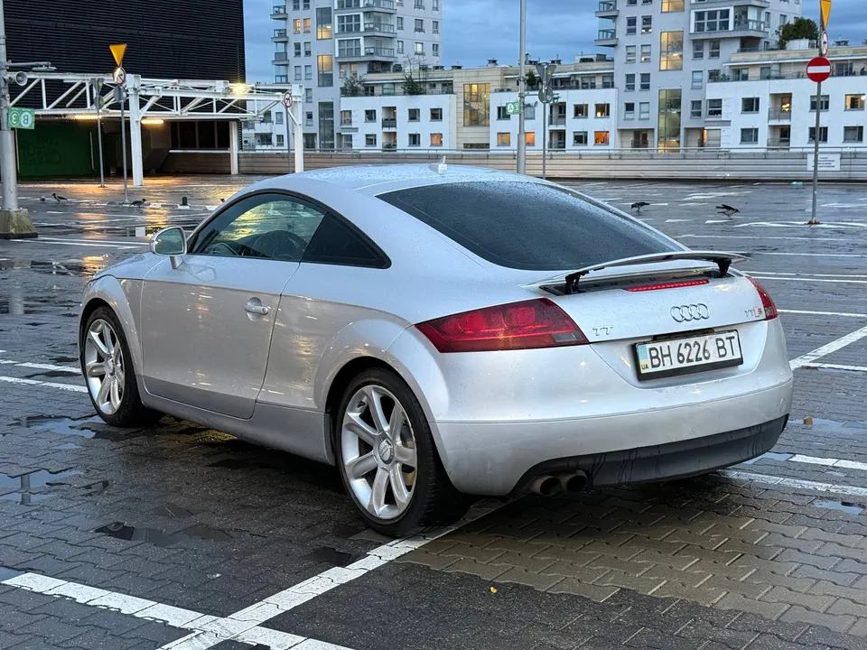 Audi TT 8J — фото 6