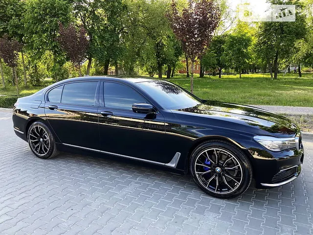 BMW 740 Long
