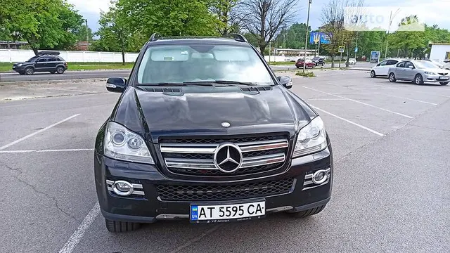 Mercedes-Benz GL-Class