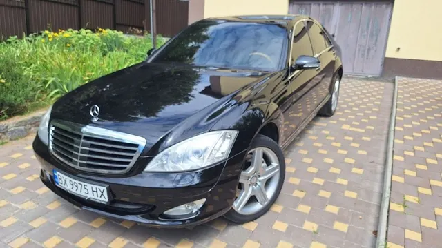 Mercedes-Benz w 221 s class