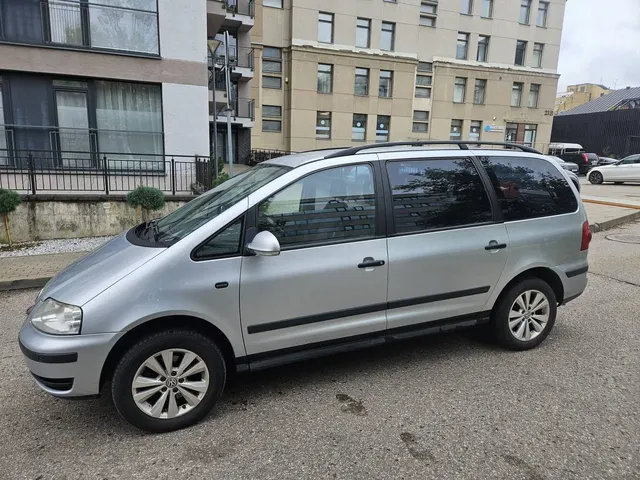 Volkswagen SHARAN 1.9 дизель 85Кв