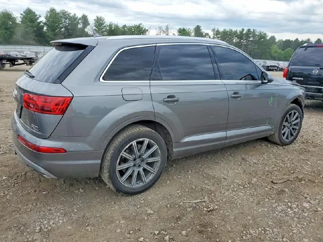 Audi Q7 PREMIUM PLUS
