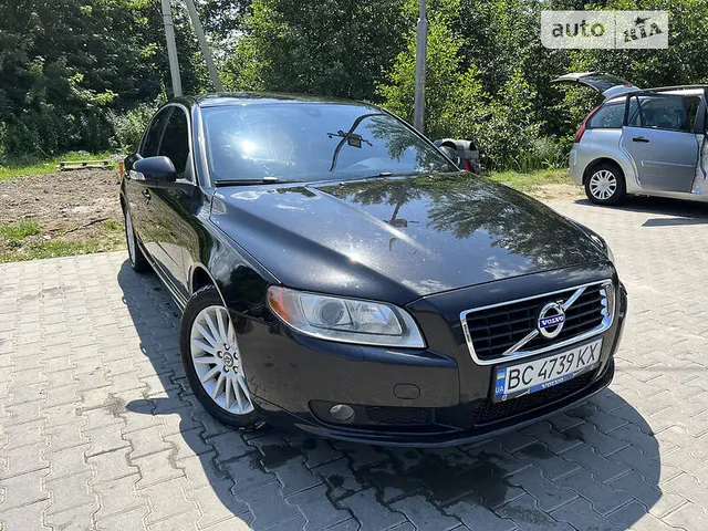 Volvo S80