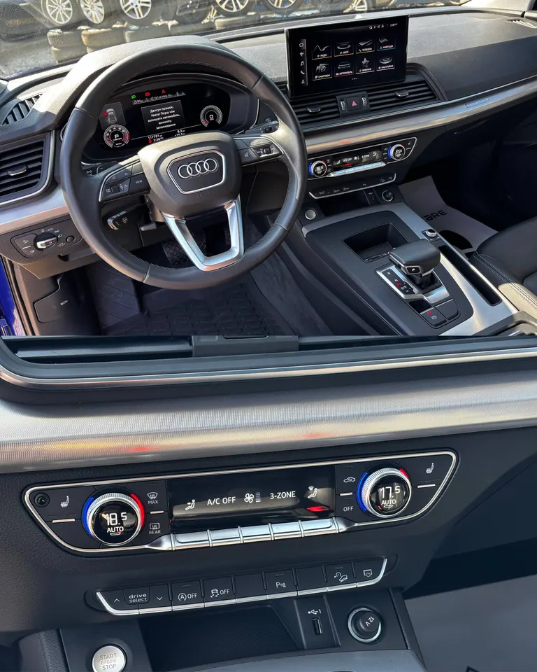 Audi Q5 S-line — фото 6