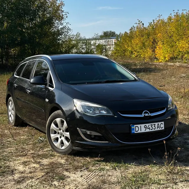 Opel Astra J