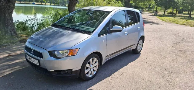 Mitsubishi Colt