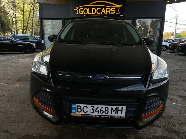 Ford ESCAPE