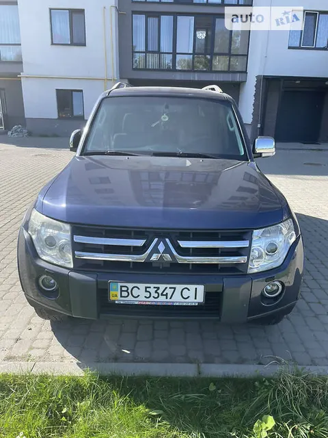 Mitsubishi Pajero Wagon GLS