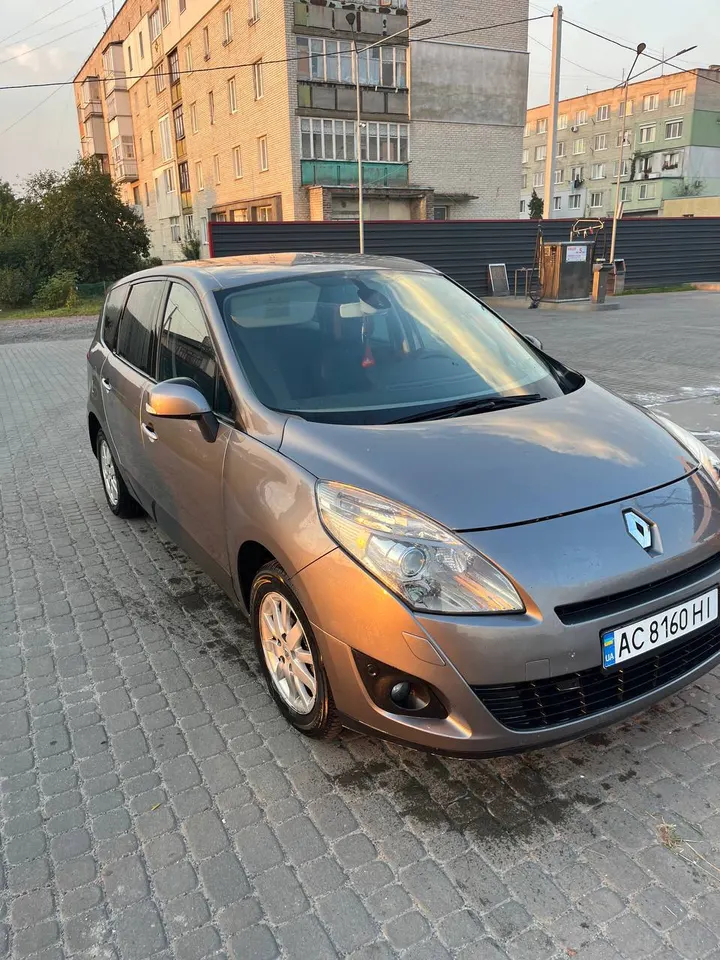 Renault Grand Scenic