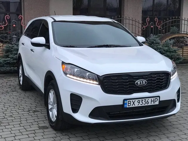 Kia Sorento UM LX