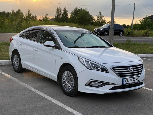 Hyundai Sonata