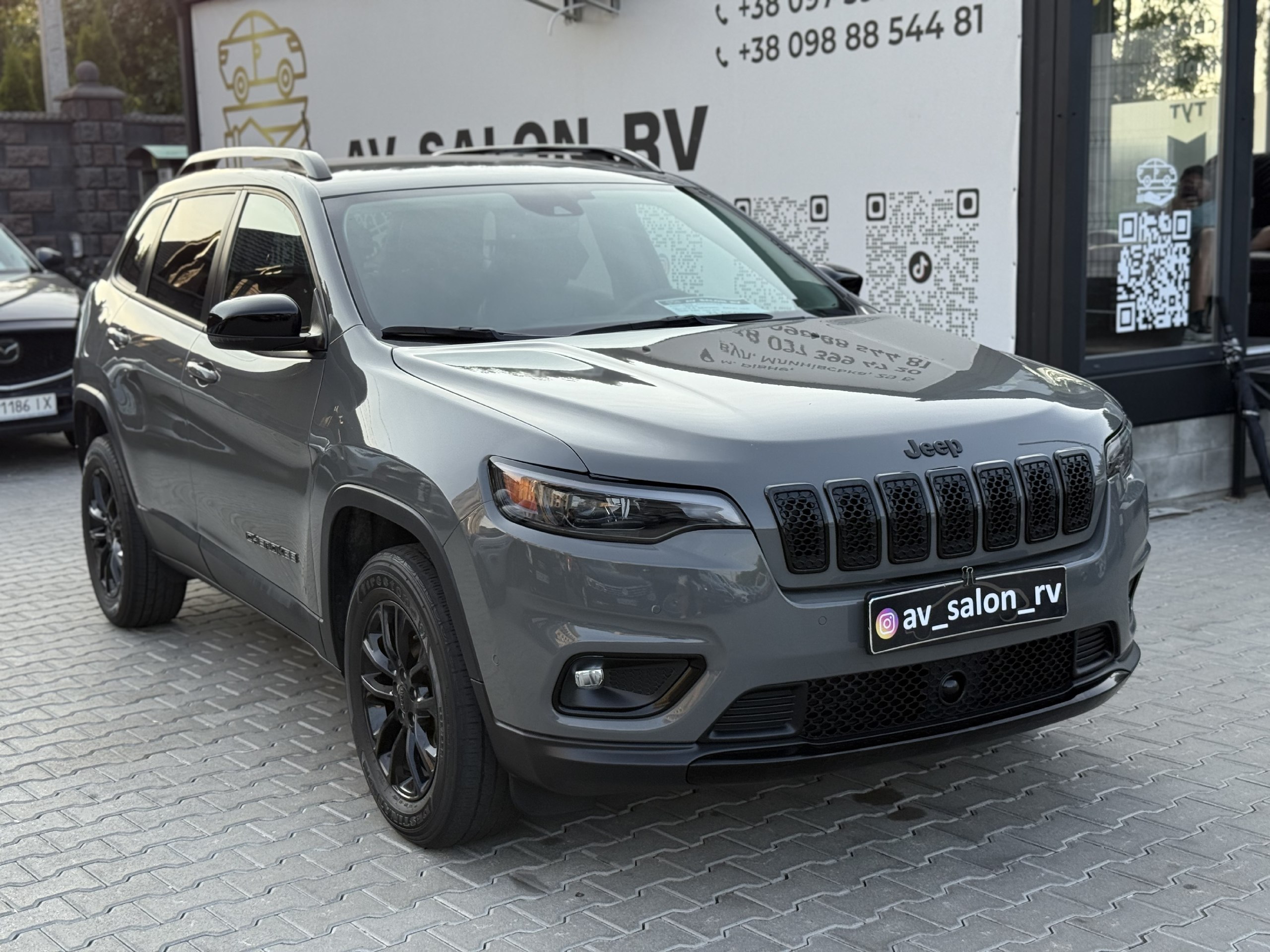 Jeep Cherokee