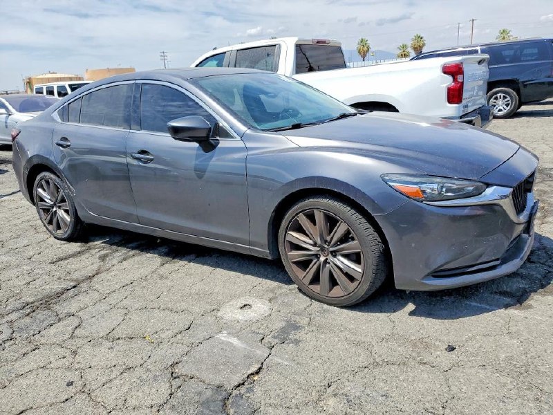 Mazda 6 GRAND TOURING