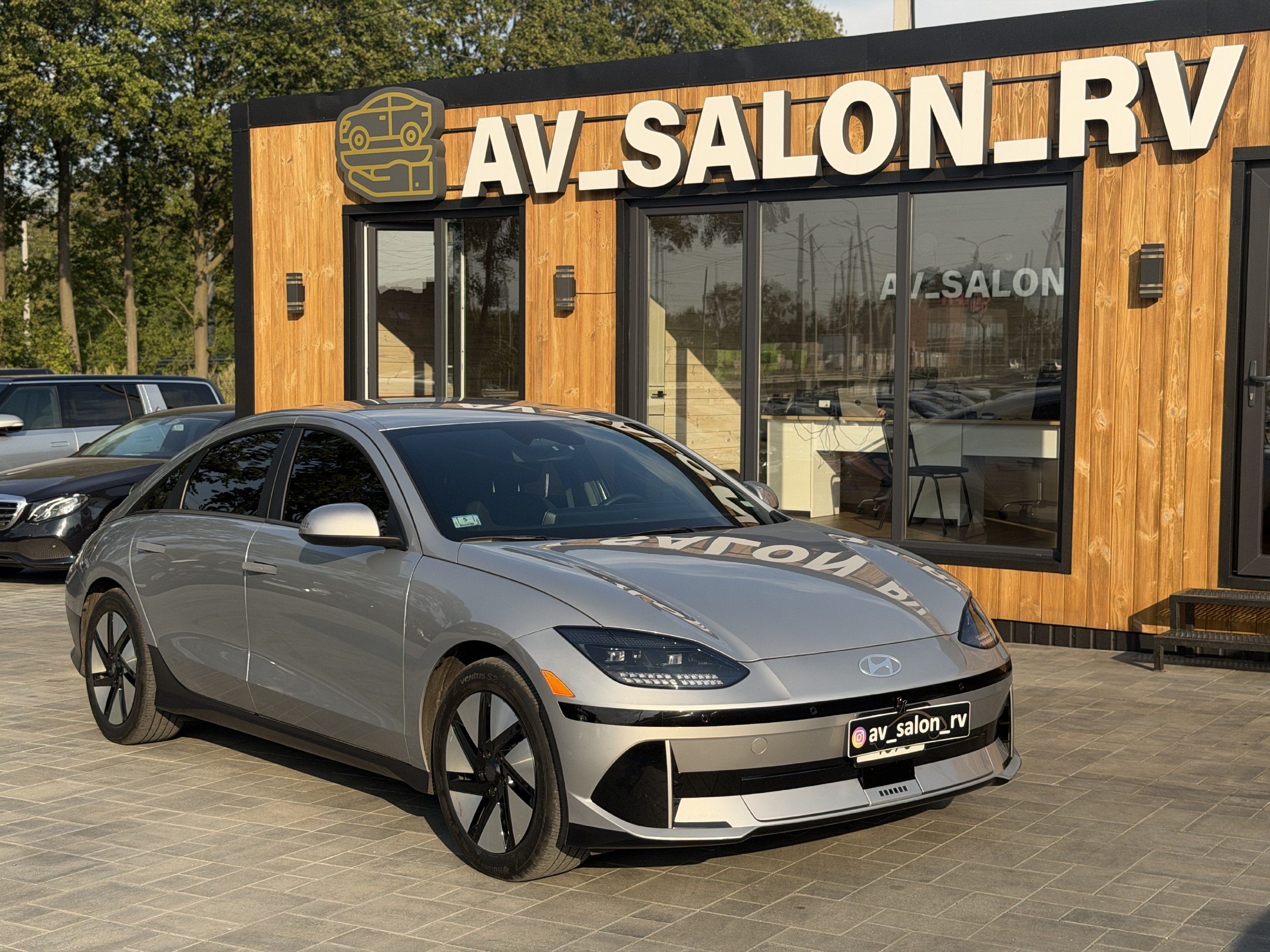 Hyundai Ioniq 6