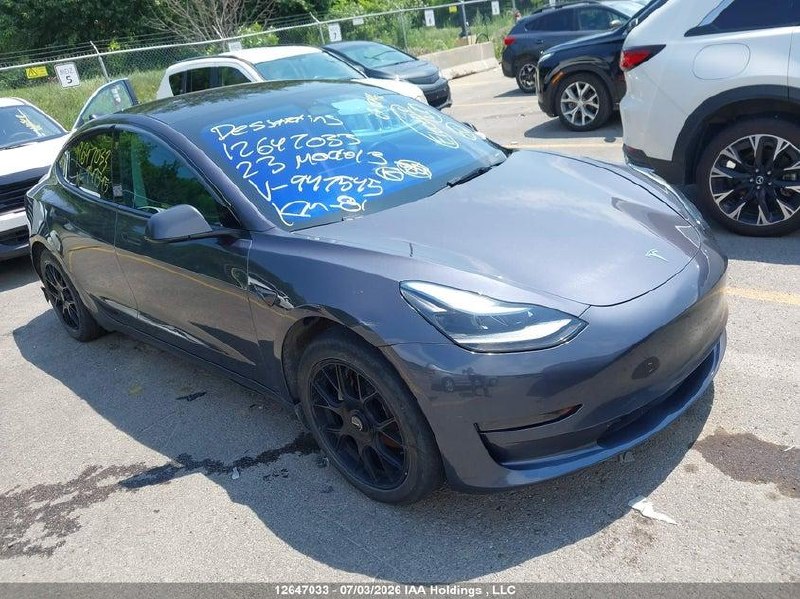 Tesla MODEL 3 DUAL MOTOR