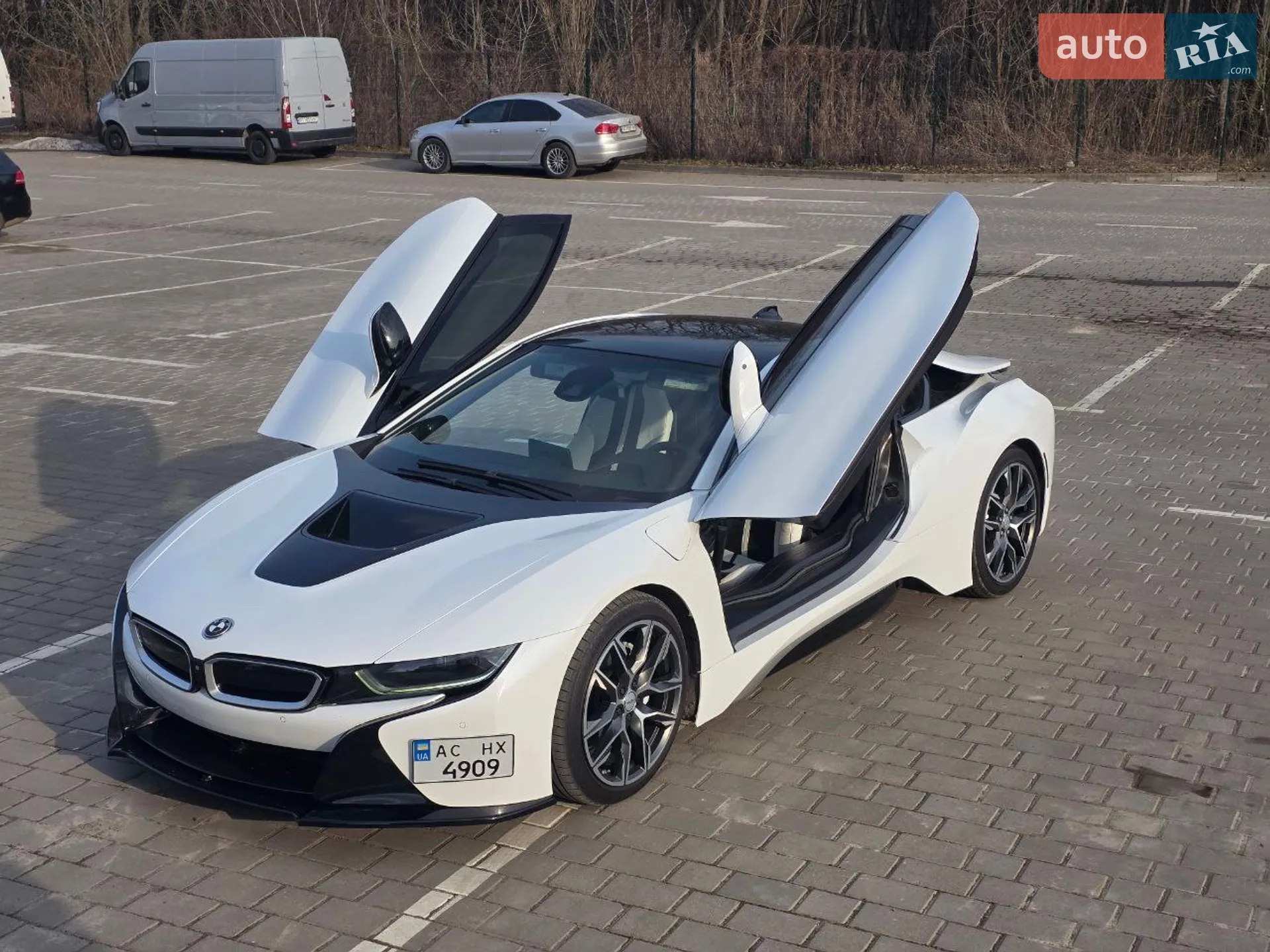 BMW i8