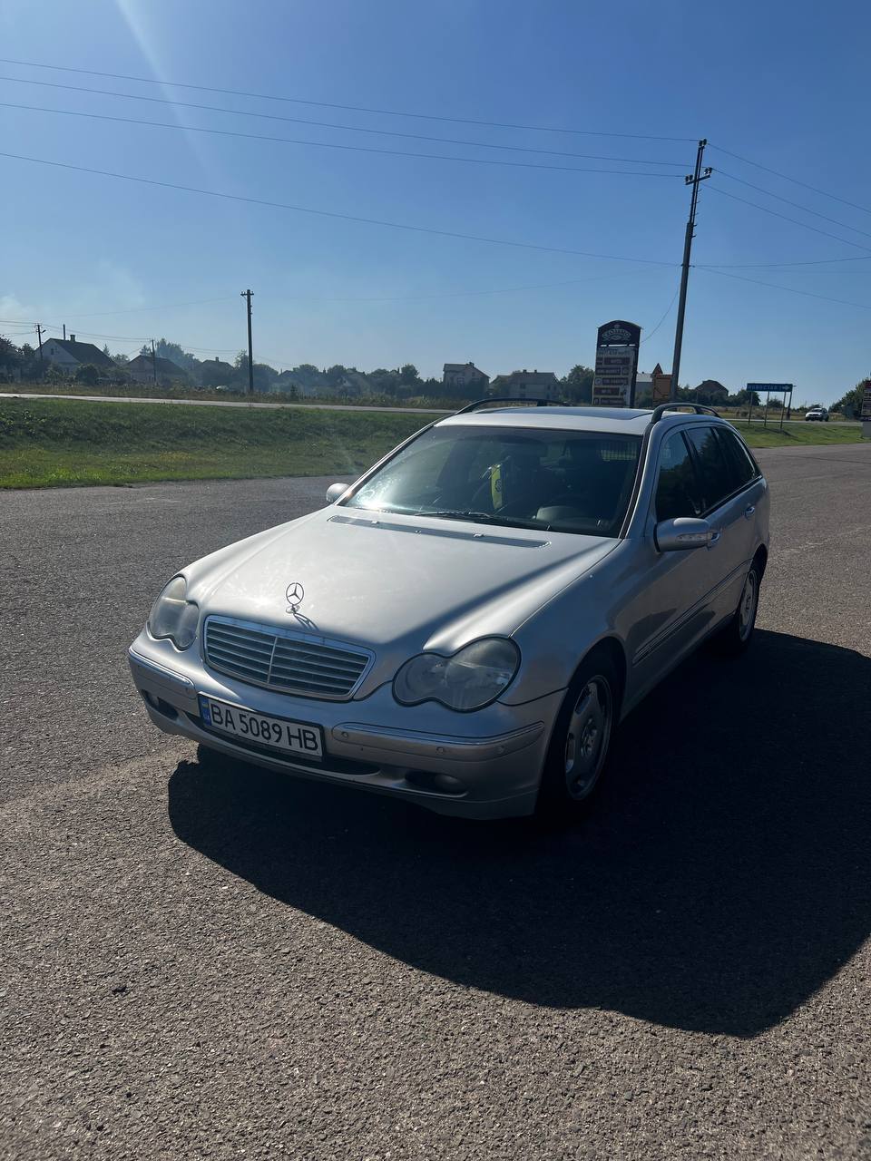 Mercedes-Benz C200