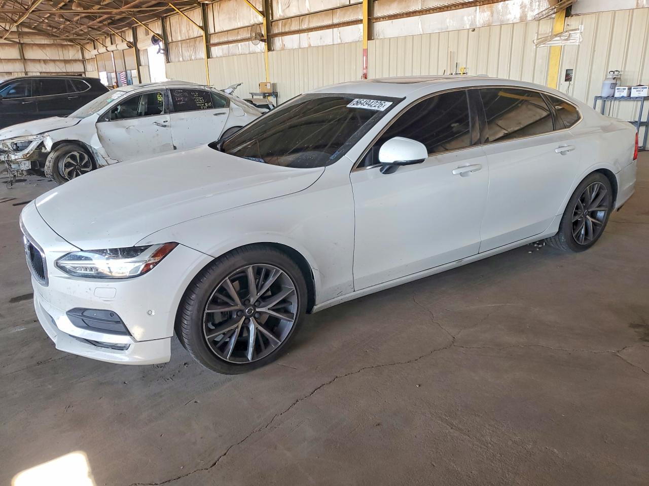 Volvo S90 T5 MOMENTUM