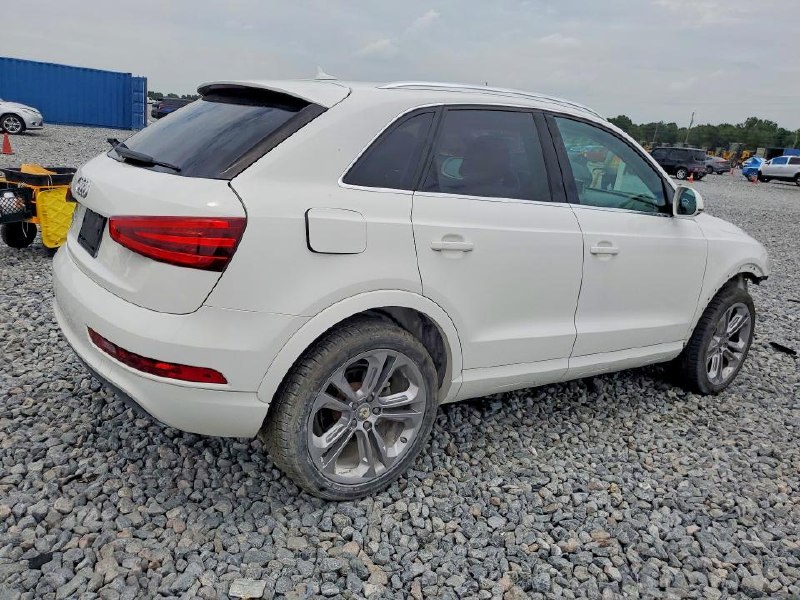 Audi Q3 PREMIUM PLUS