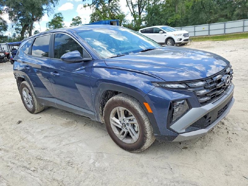 Hyundai TUCSON SE