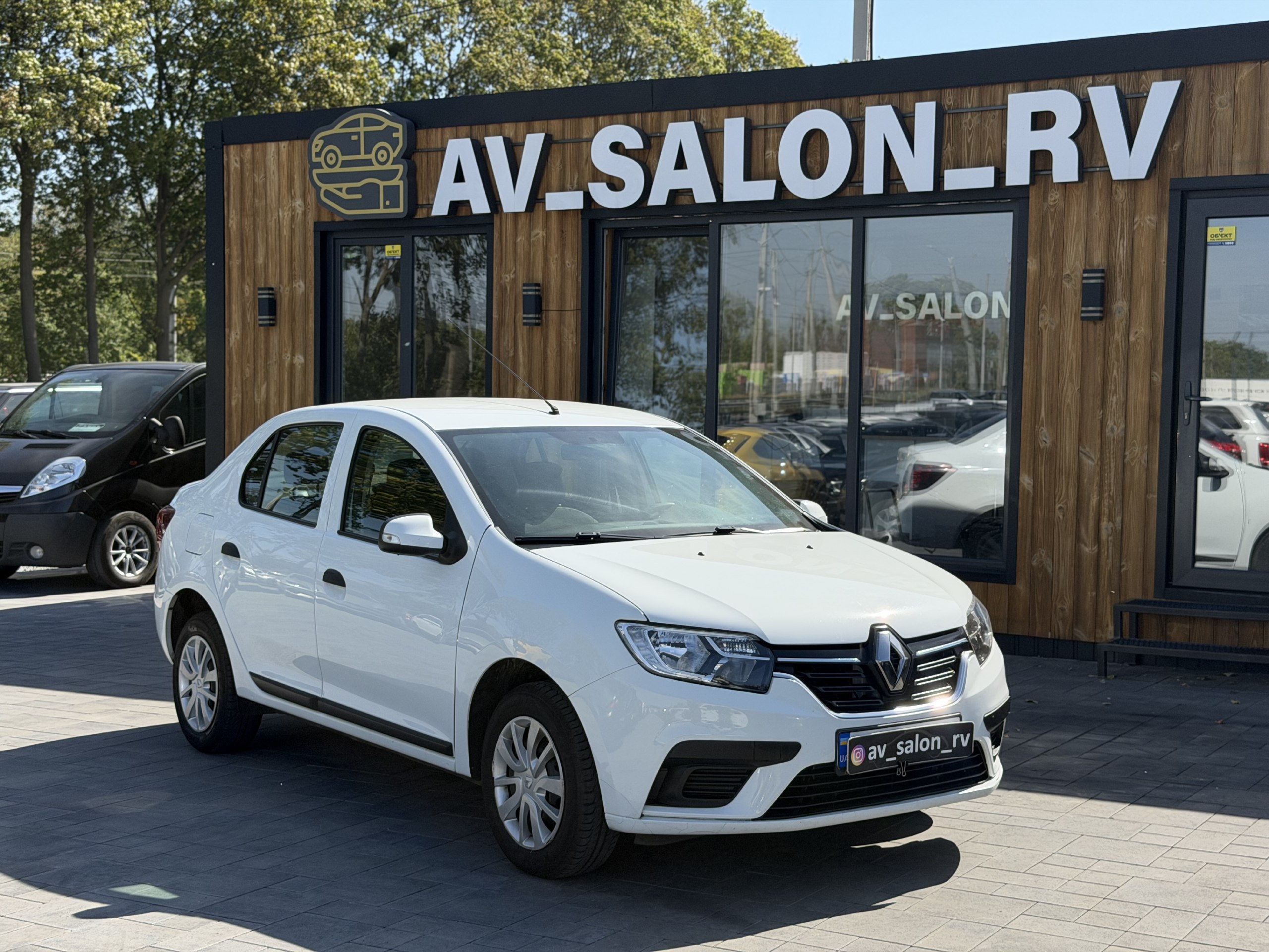 Renault Logan