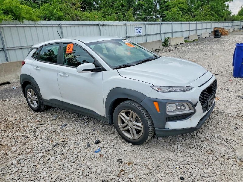 Hyundai KONA SE