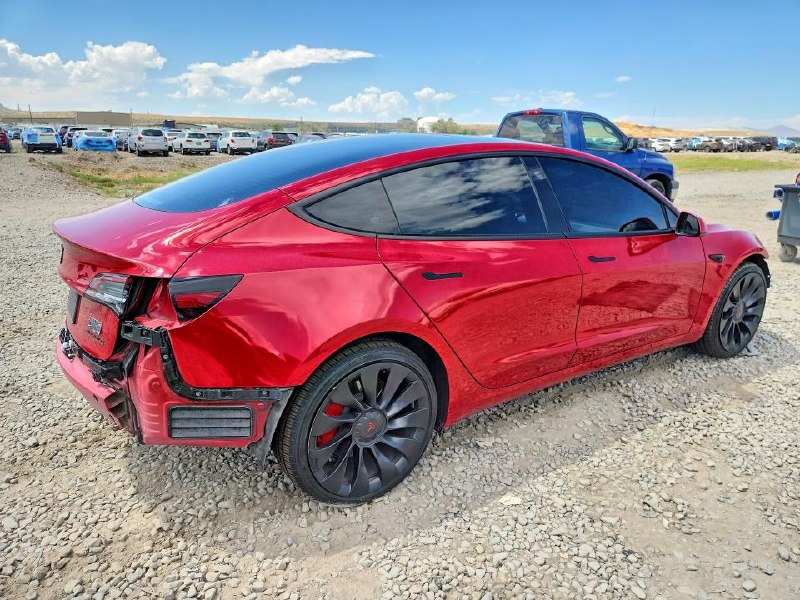 Tesla MODEL 3 PERFORMANCE